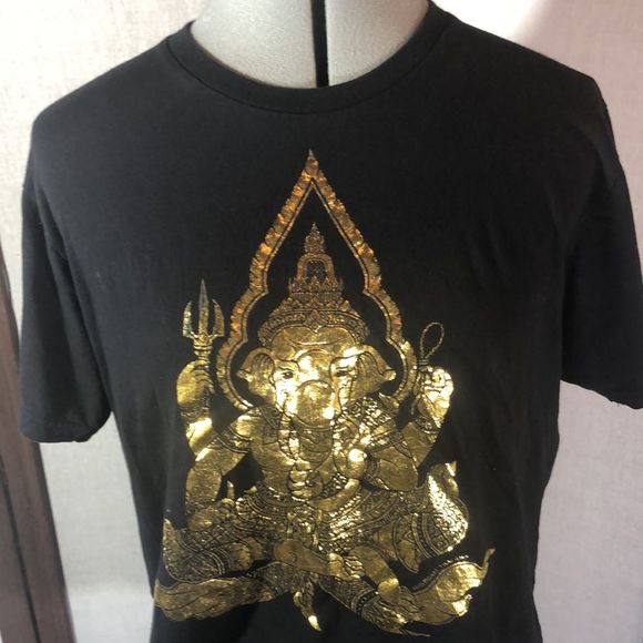 Black large t-shirt with golden elephant Thai Ganesha god 100% cotton - Picture 4 of 7